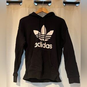 Adidas Sweatshirt